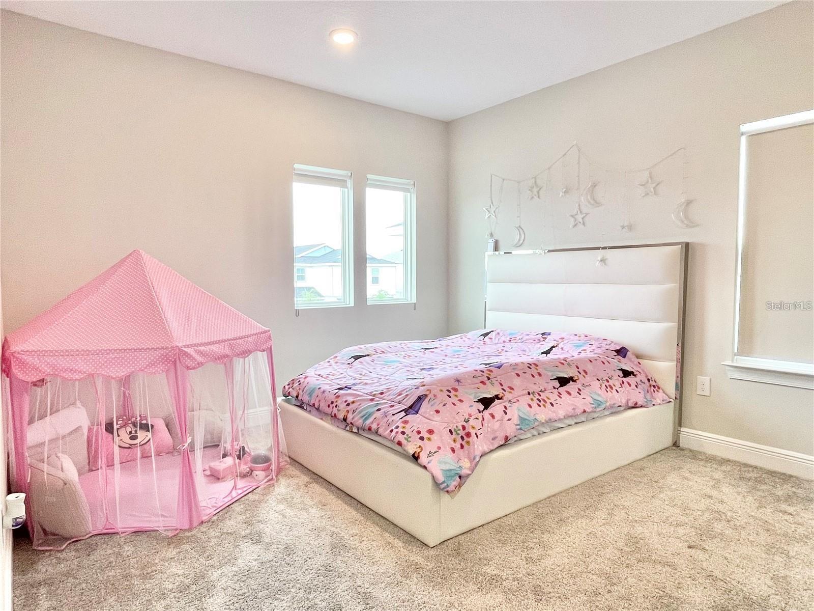 Image 45 of 68 For 10275 Park Estates Avenue