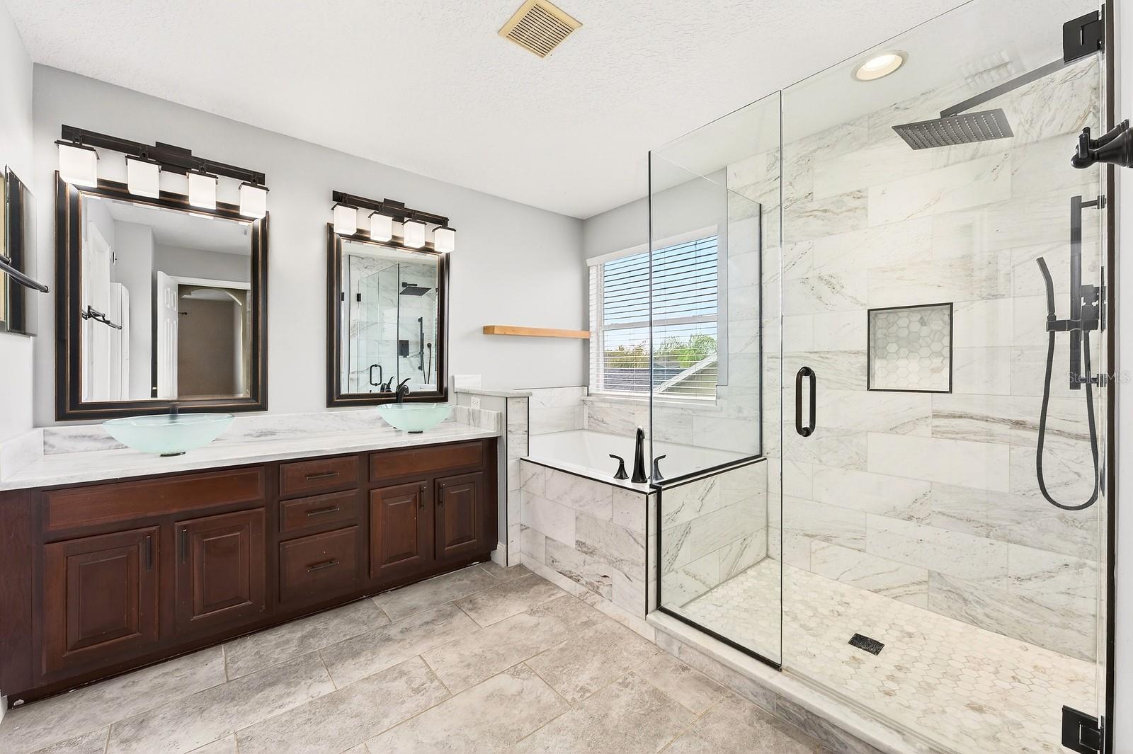 Image 16 of 59 For 2525 Seabranch Street