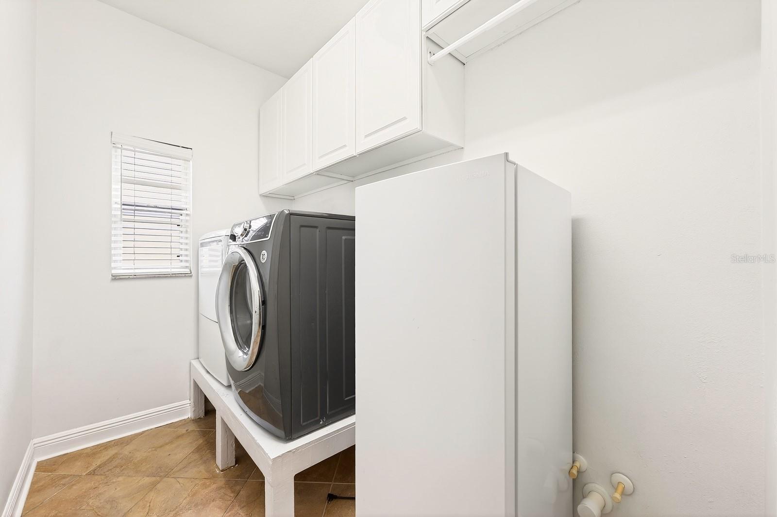 Image 23 of 59 For 2525 Seabranch Street