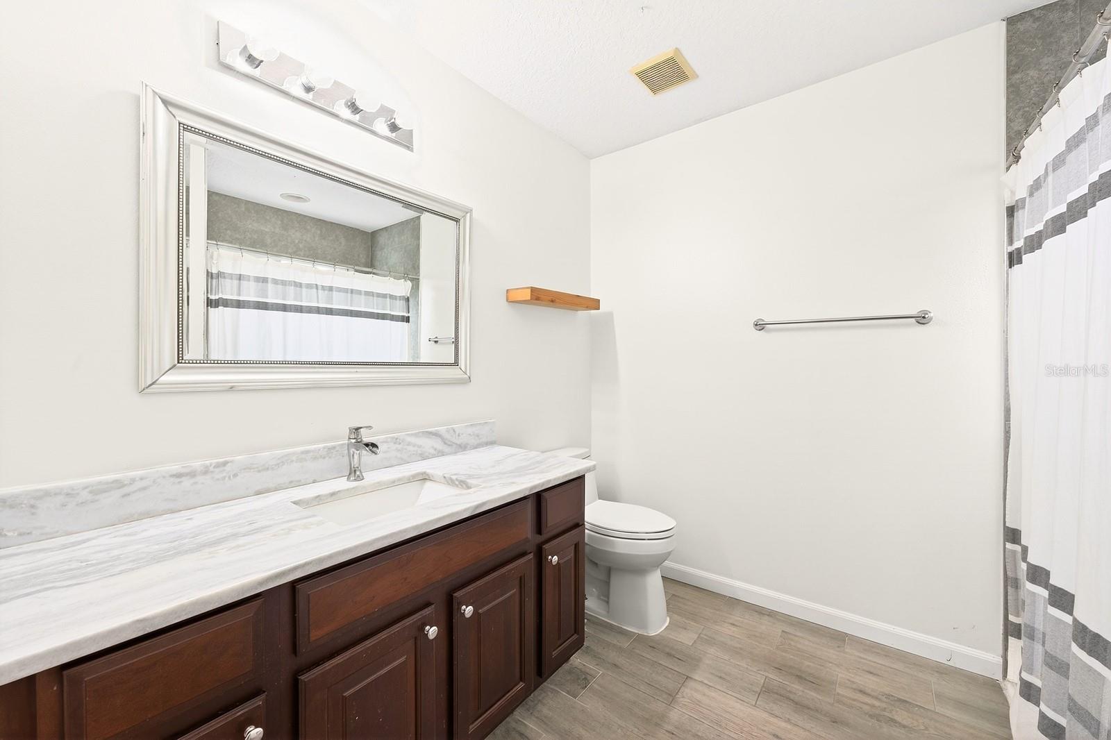 Image 26 of 59 For 2525 Seabranch Street