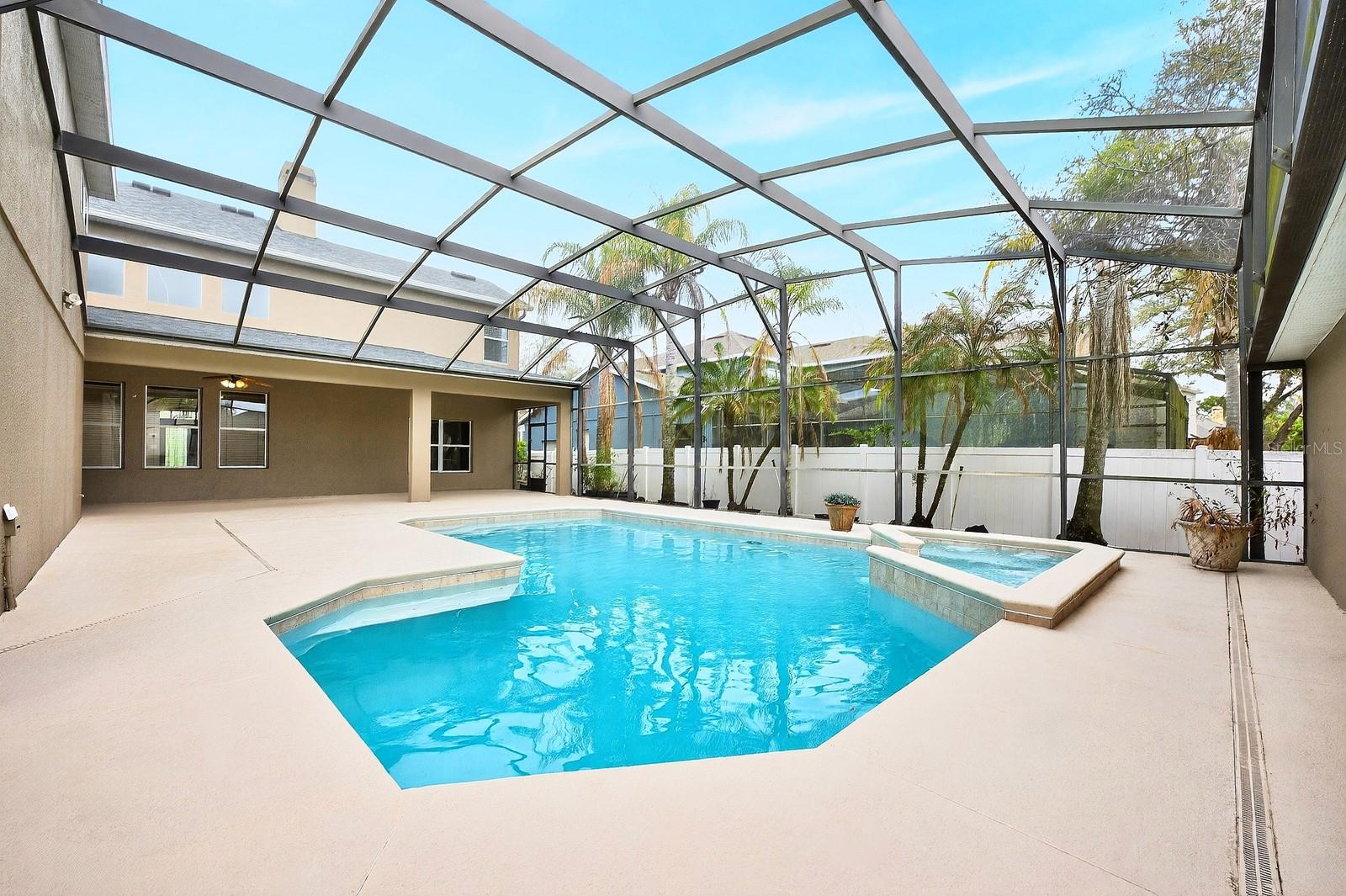 Image 29 of 59 For 2525 Seabranch Street