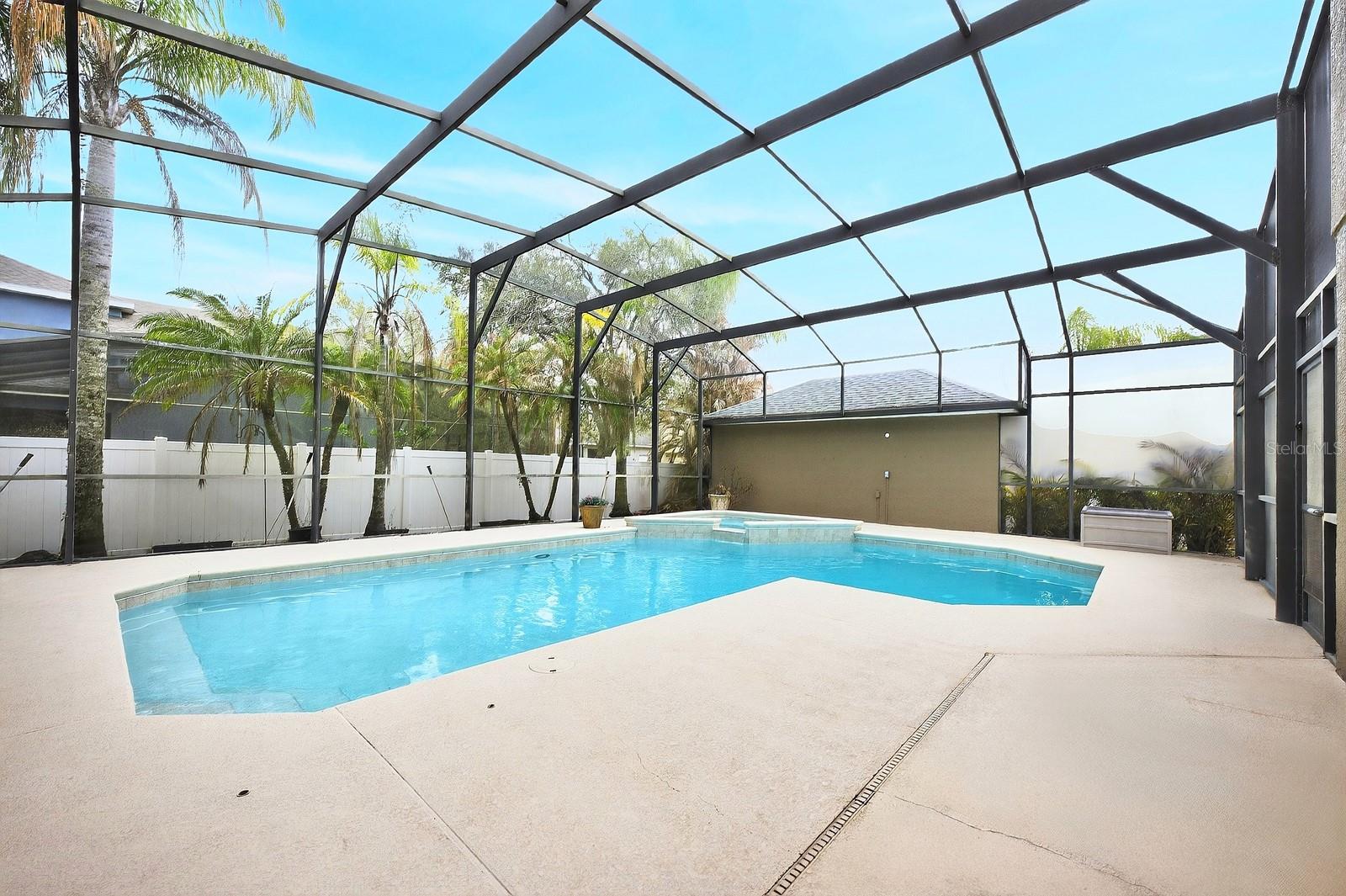 Image 31 of 59 For 2525 Seabranch Street