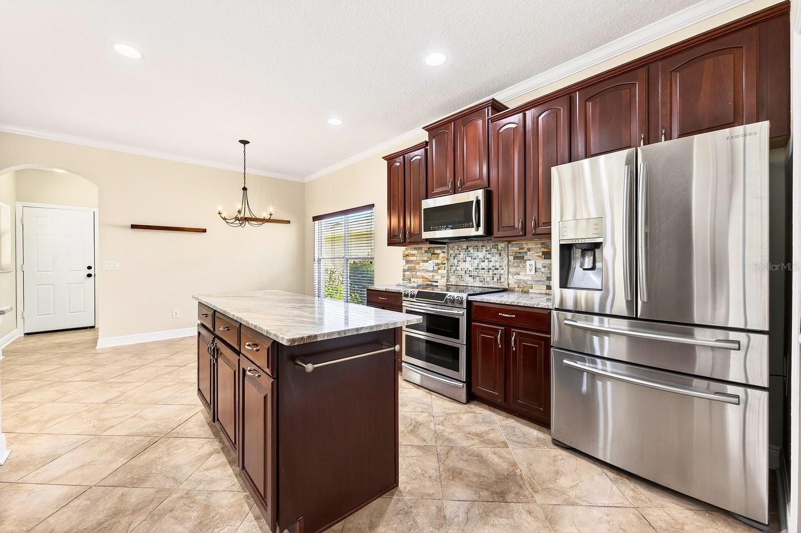 Image 8 of 59 For 2525 Seabranch Street