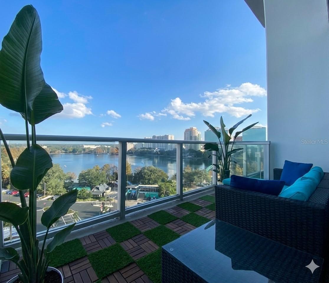 Image 5 of 9 For 150 Robinson Street 8a