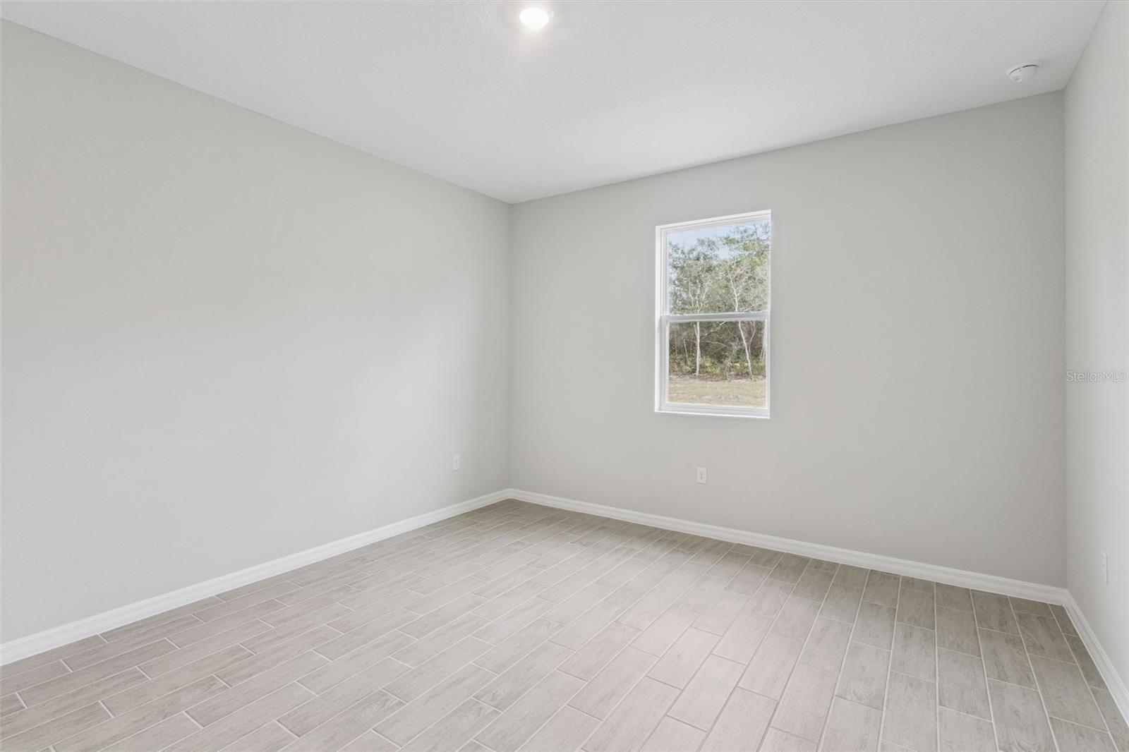 Image 9 of 20 For 393 Marion Oaks Golf Road