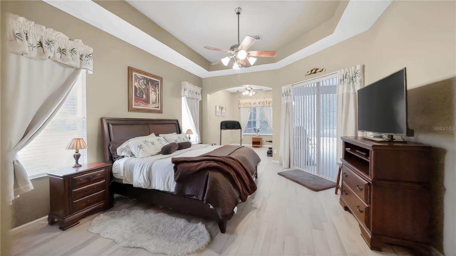 Image 13 of 44 For 4385 Sea Rock Court