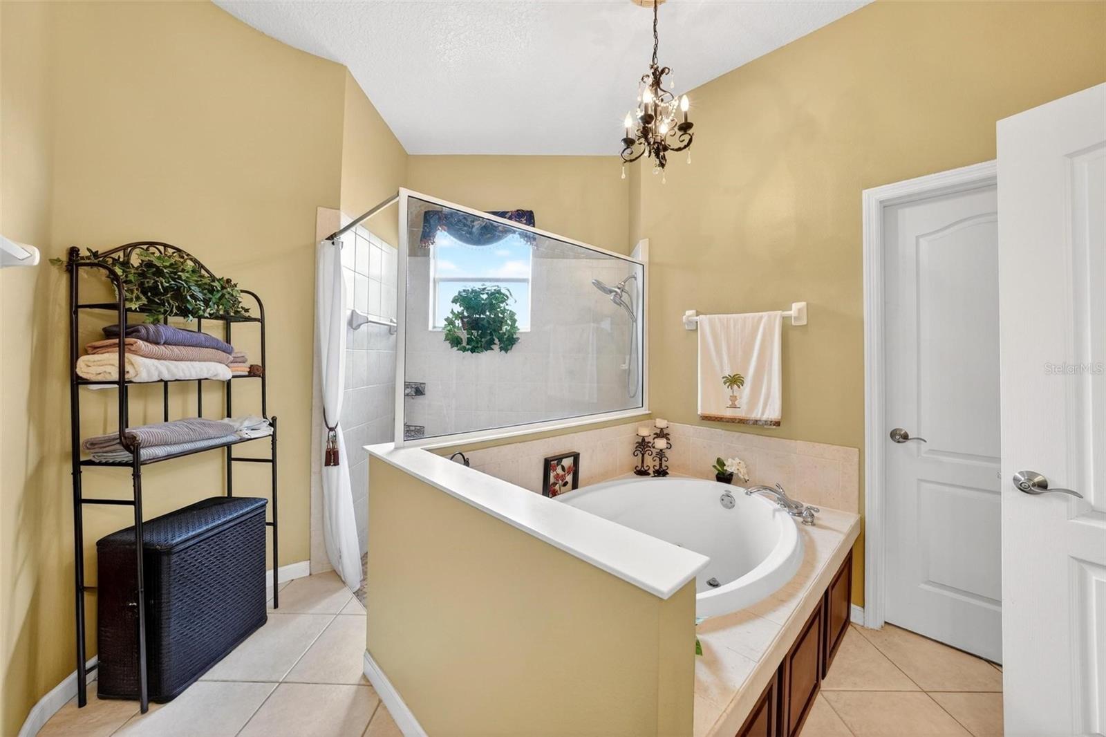 Image 19 of 44 For 4385 Sea Rock Court