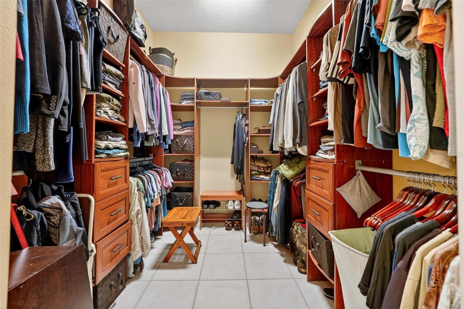 Image 22 of 44 For 4385 Sea Rock Court