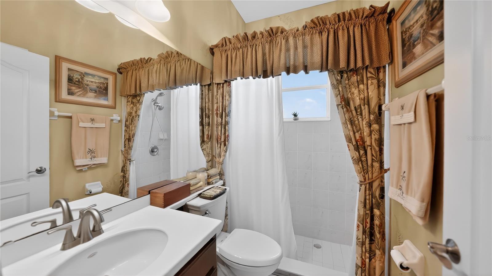 Image 27 of 44 For 4385 Sea Rock Court