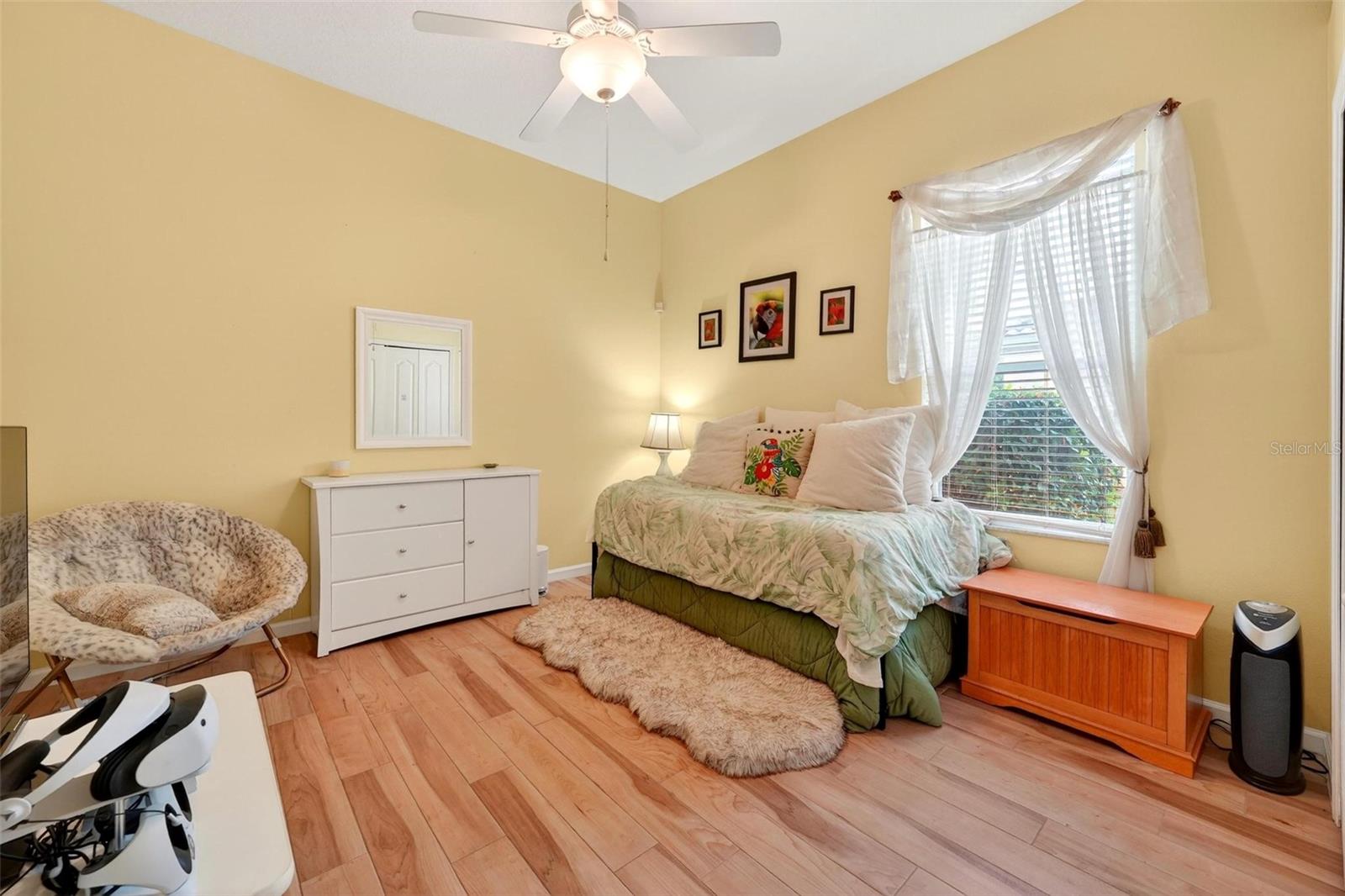 Image 28 of 44 For 4385 Sea Rock Court