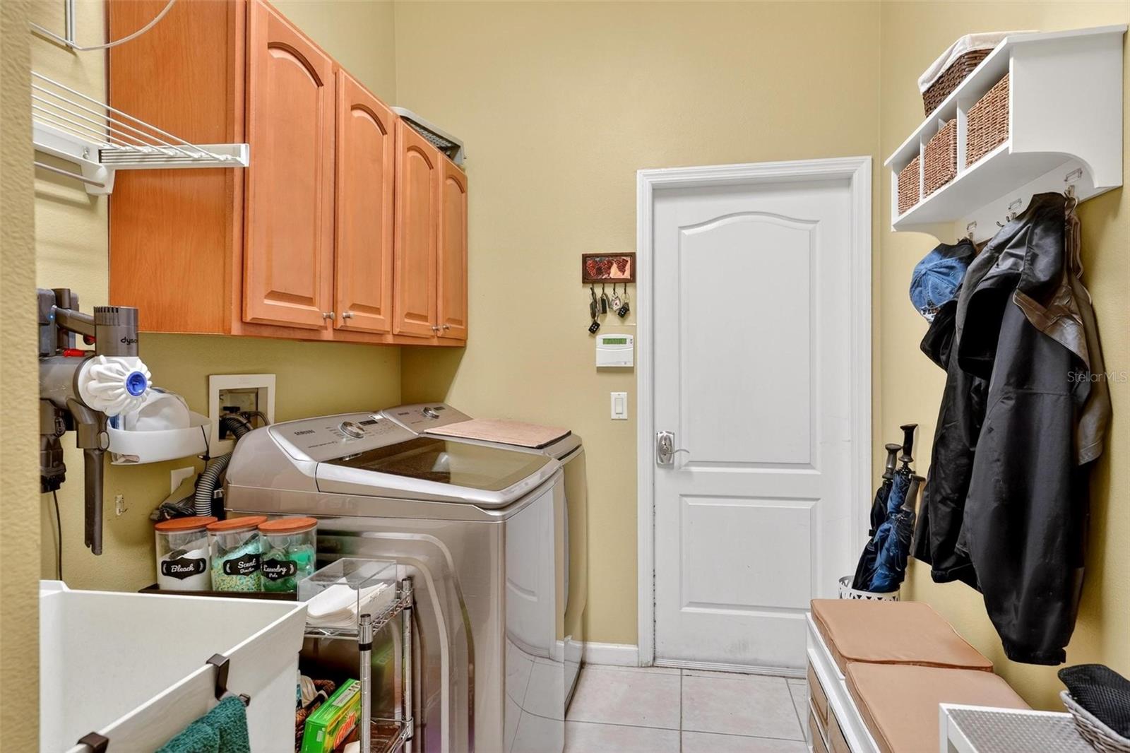 Image 36 of 44 For 4385 Sea Rock Court