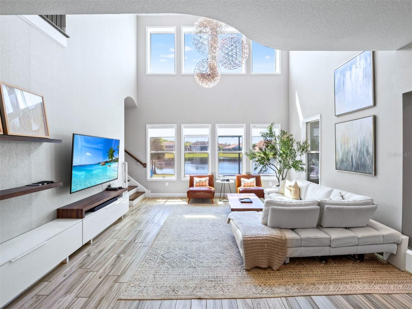 Image 17 of 66 For 7654 Blue Quail Lane