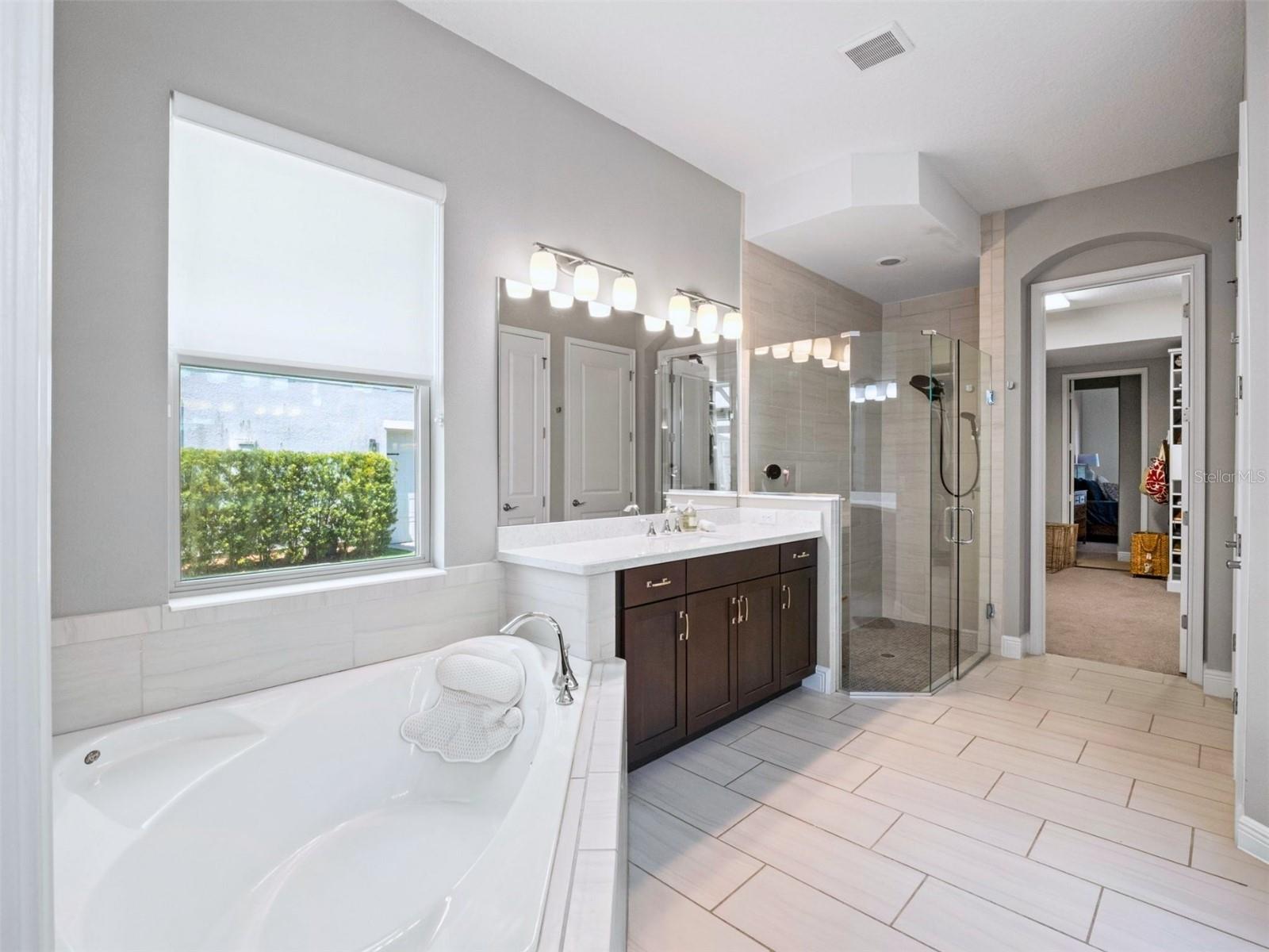 Image 30 of 66 For 7654 Blue Quail Lane