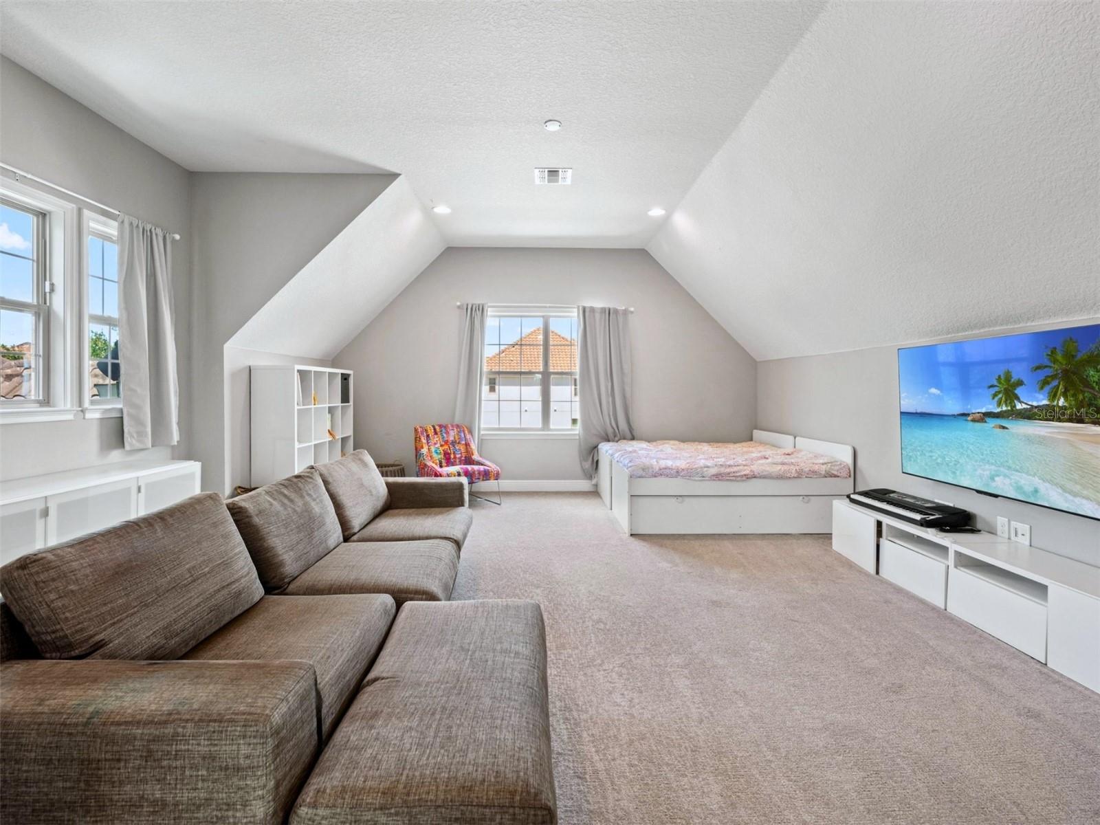 Image 46 of 66 For 7654 Blue Quail Lane