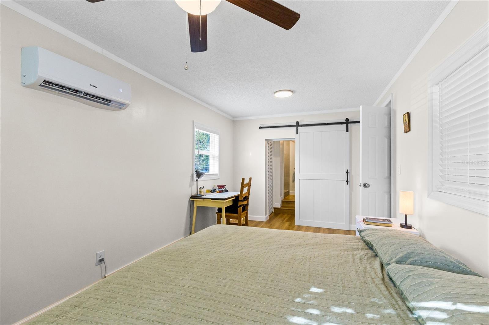 Image 15 of 43 For 2013 Holly Avenue