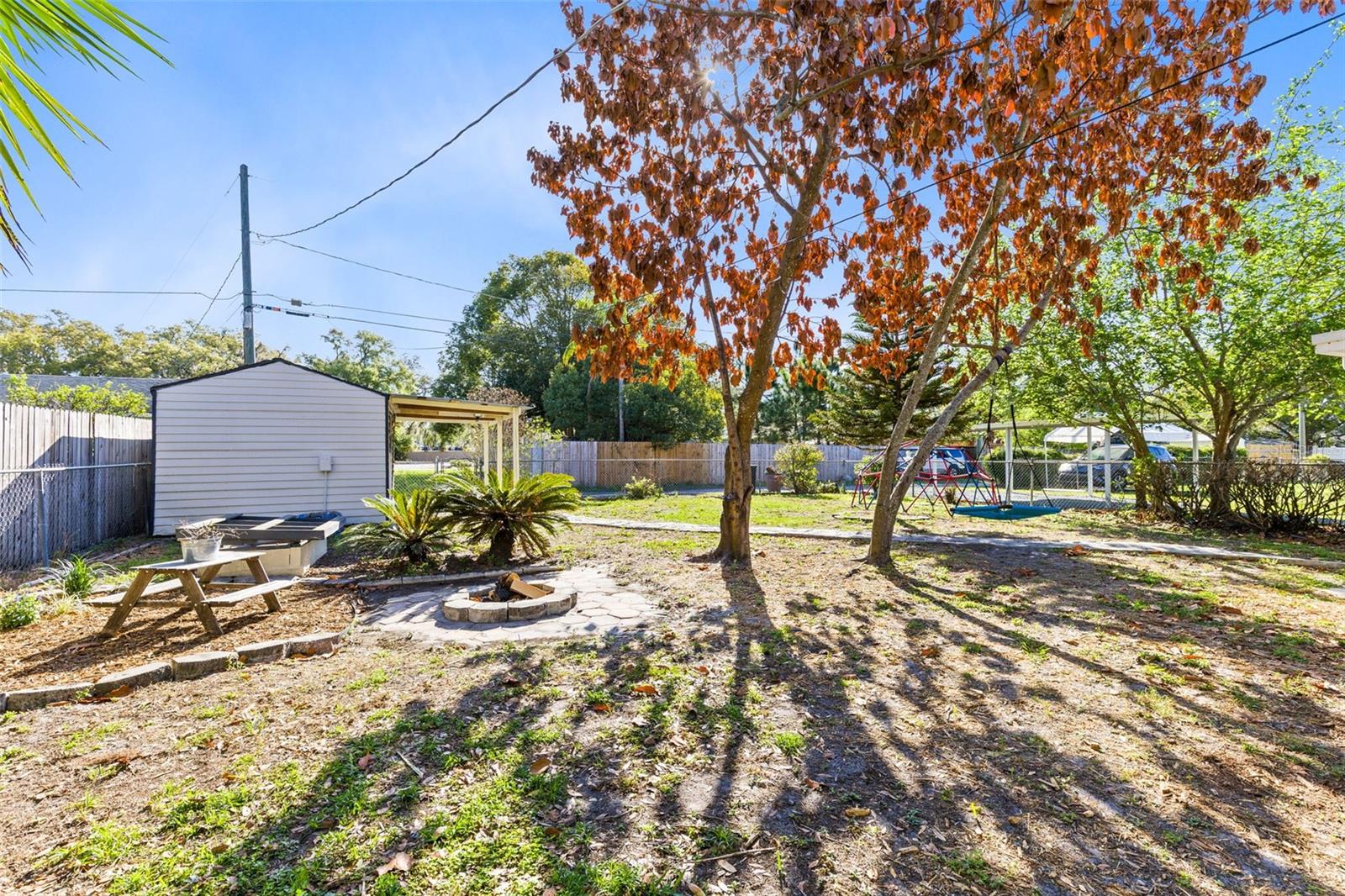 Image 30 of 43 For 2013 Holly Avenue