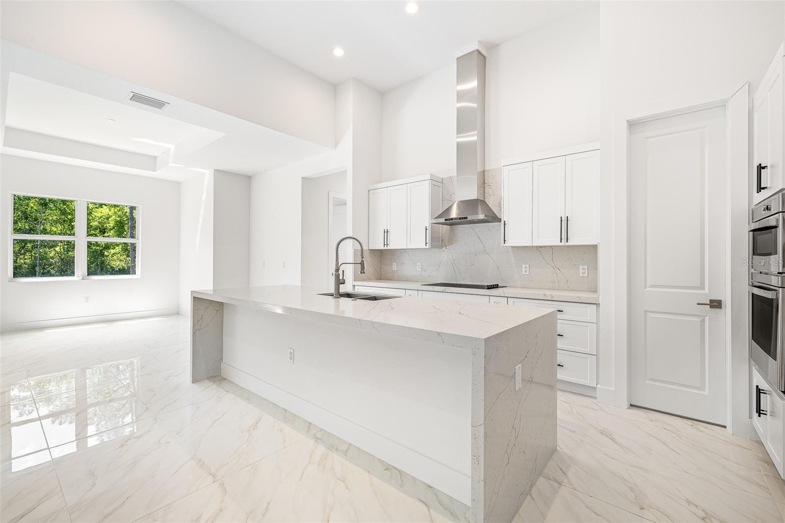 Image 30 of 66 For 4528 Yorkshire Lane