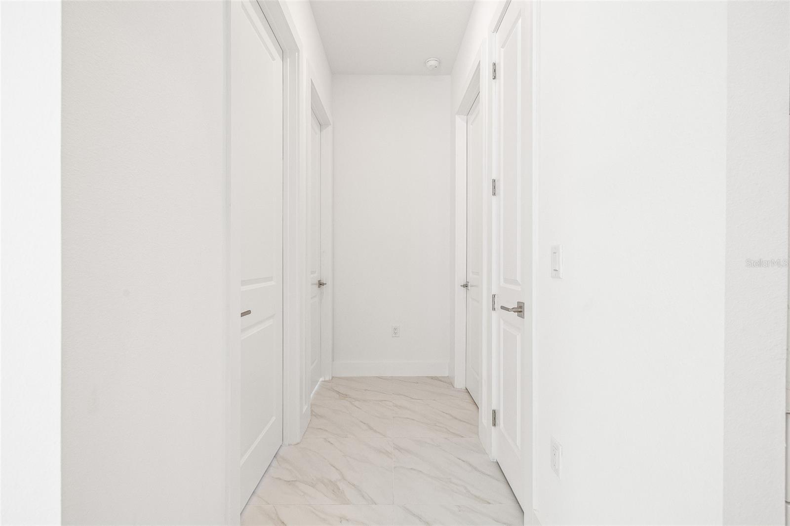 Image 45 of 66 For 4528 Yorkshire Lane