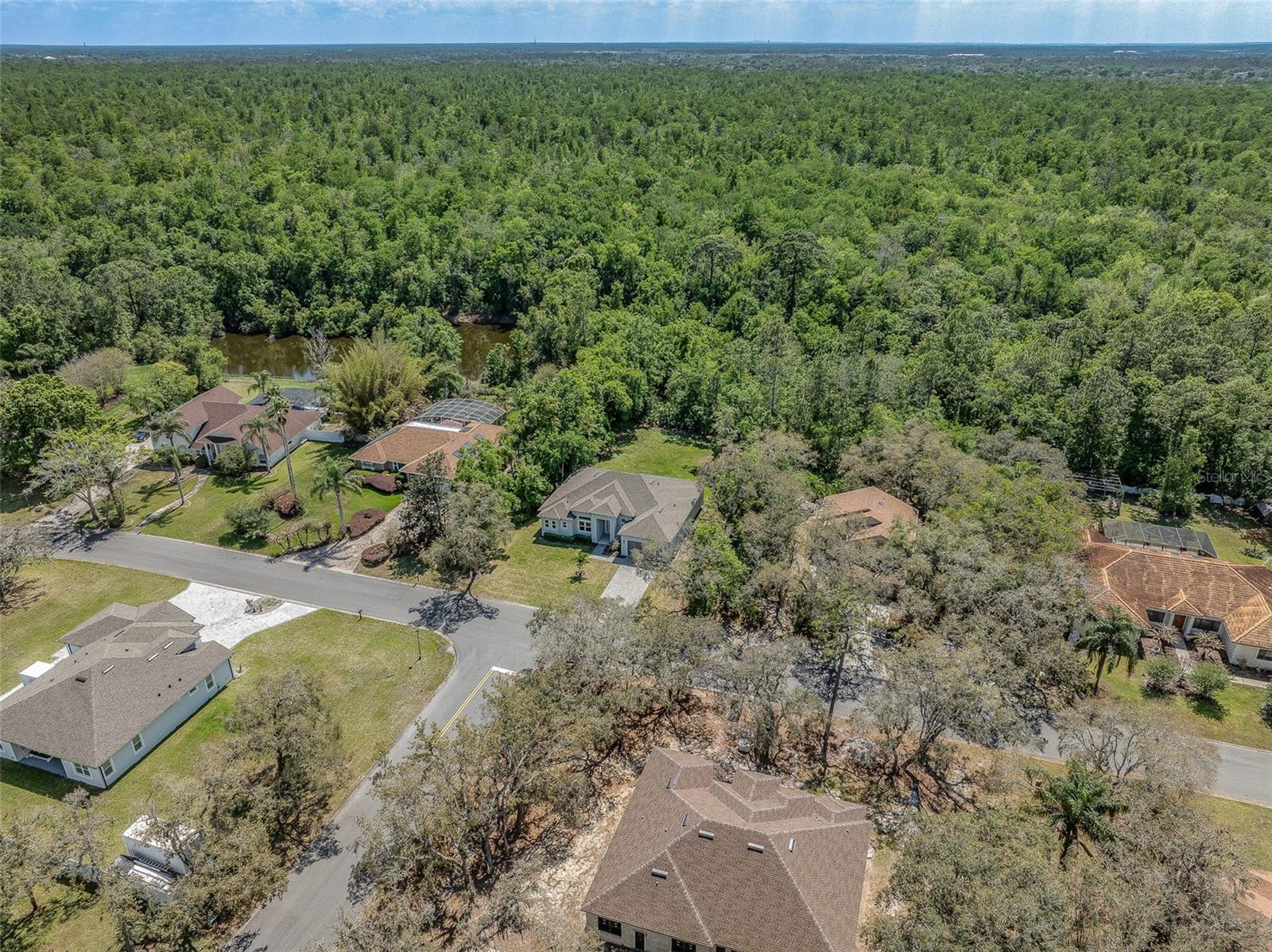 Image 57 of 66 For 4528 Yorkshire Lane