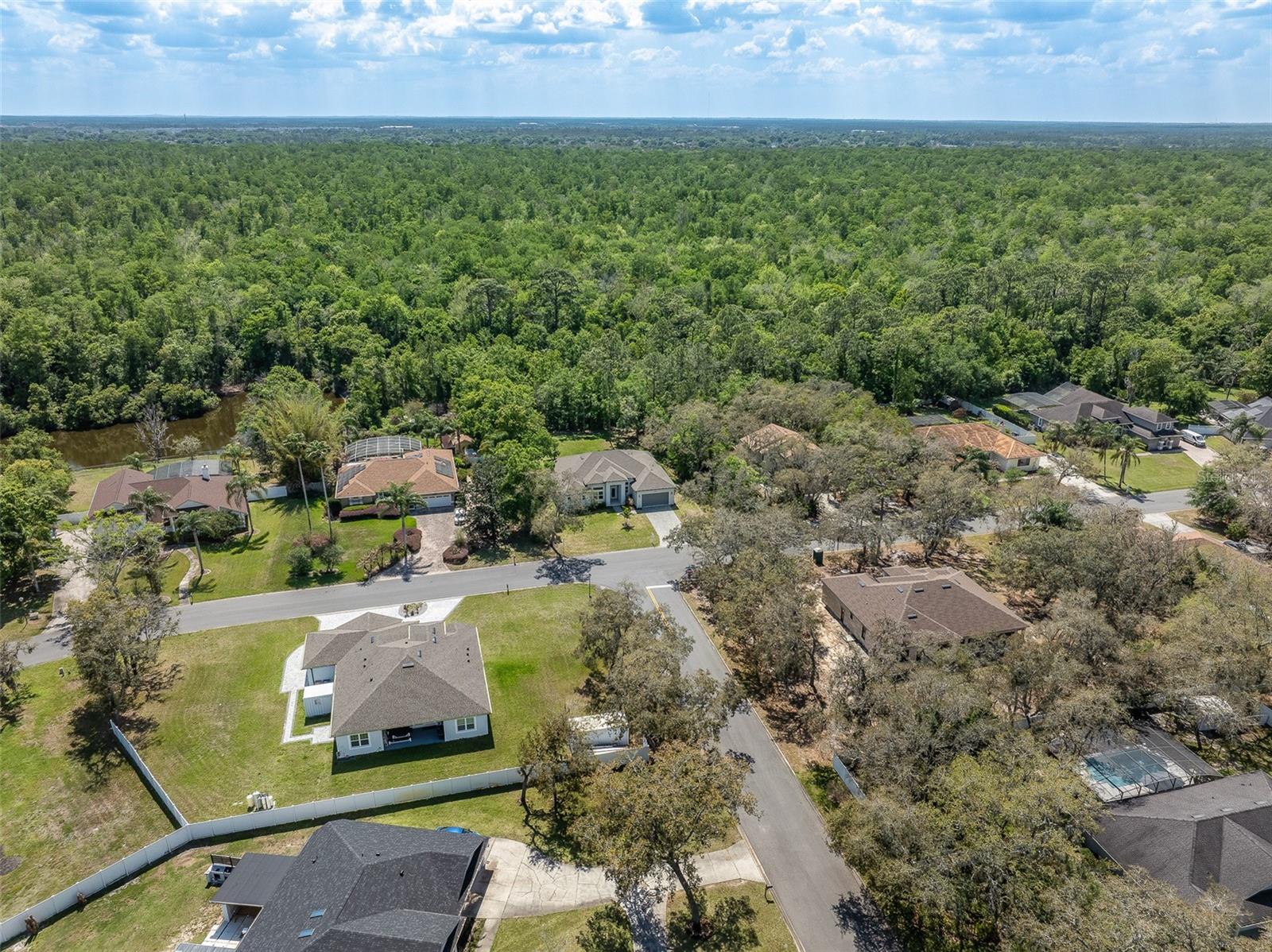 Image 58 of 66 For 4528 Yorkshire Lane