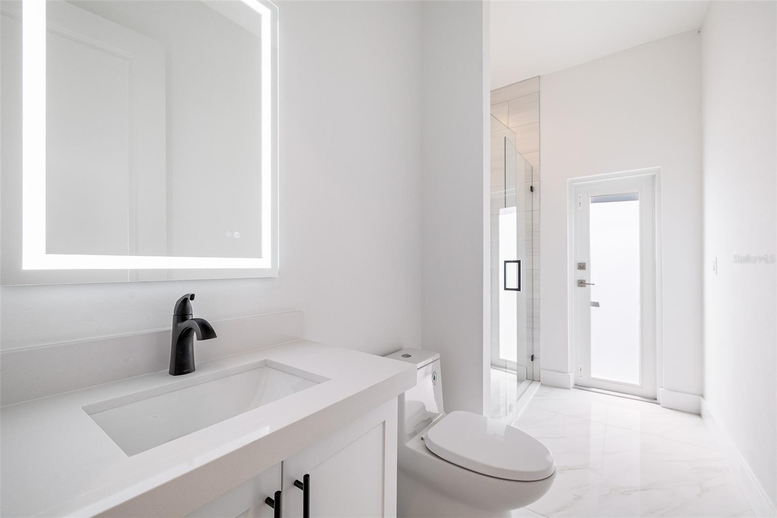 Image 8 of 66 For 4528 Yorkshire Lane