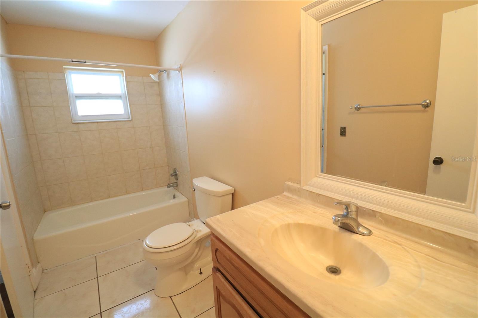 Image 12 of 21 For 10322 Manila Bay Drive