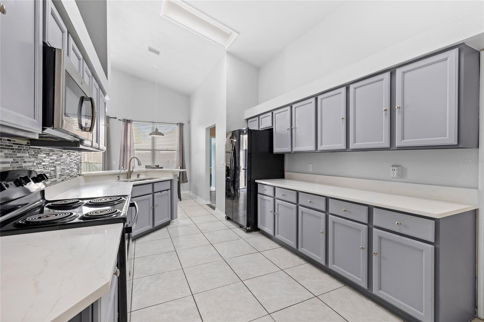 Image 13 of 50 For 141 White Marsh Circle