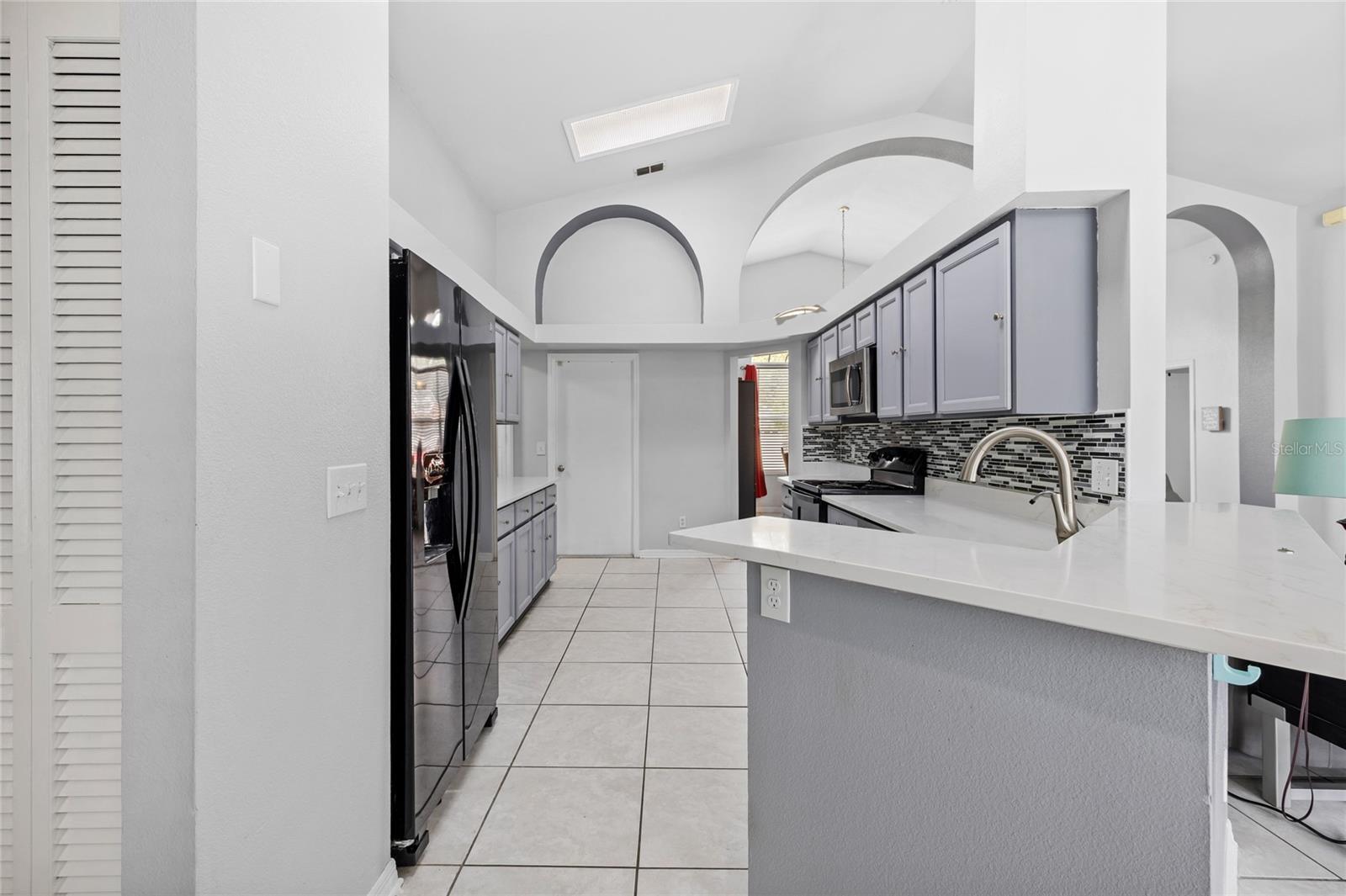 Image 15 of 50 For 141 White Marsh Circle