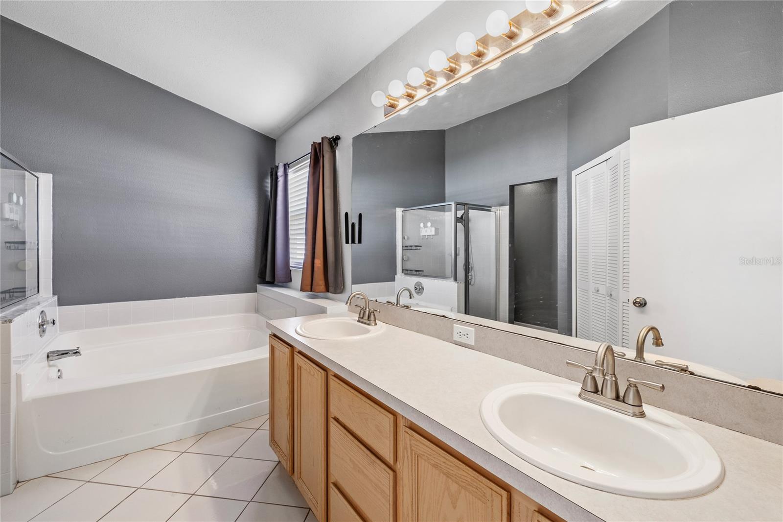 Image 27 of 50 For 141 White Marsh Circle