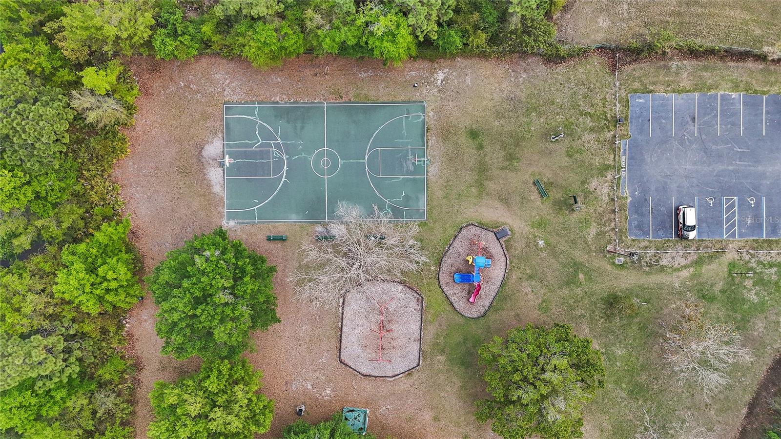 Image 47 of 50 For 141 White Marsh Circle