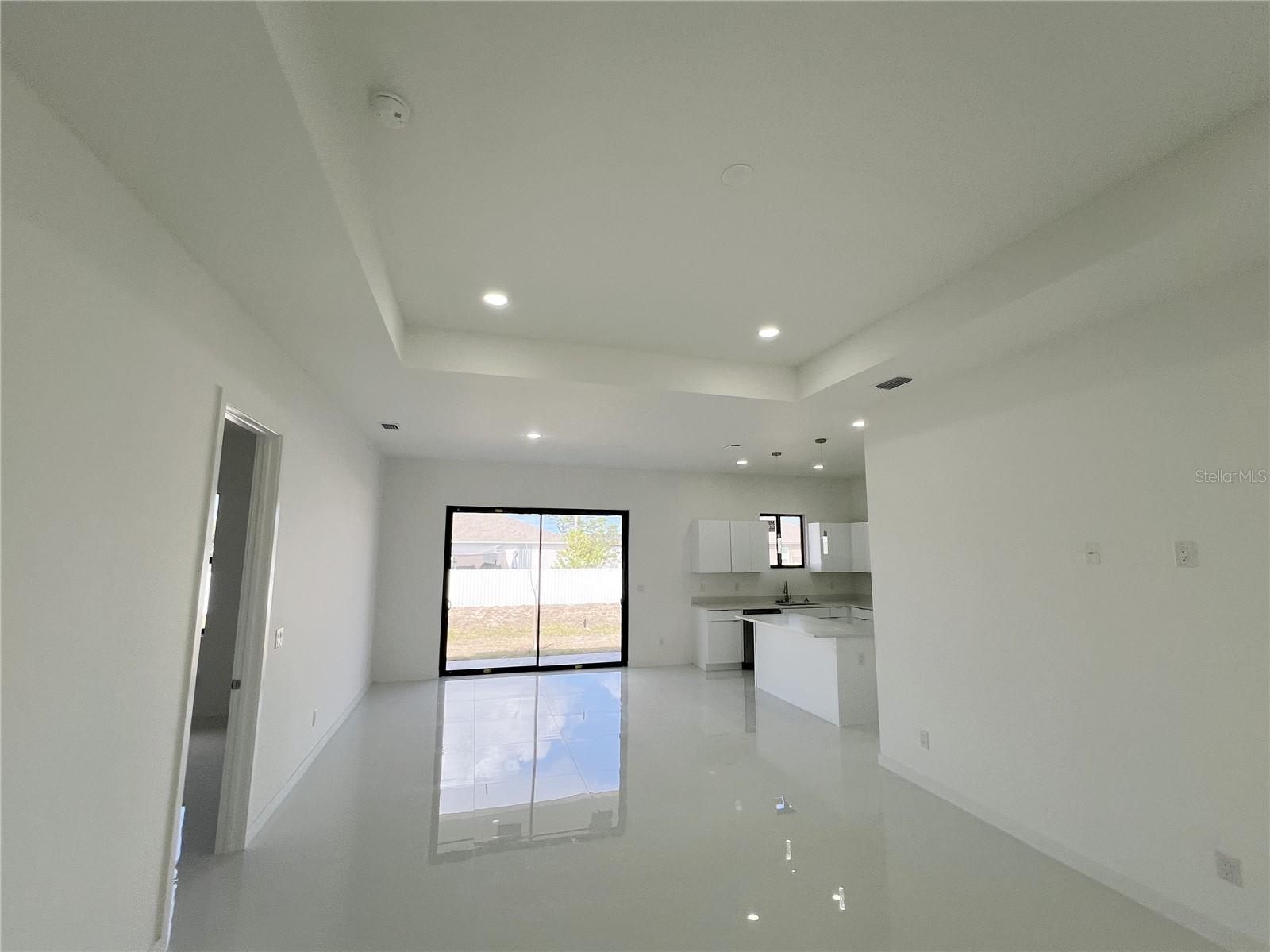 Image 5 of 30 For 2102 25th Place