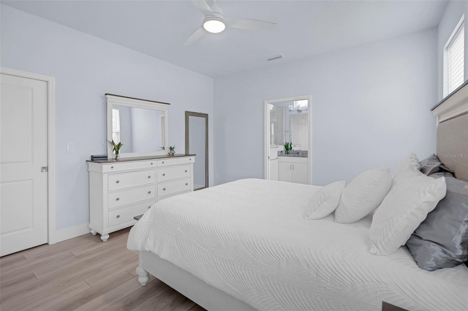 Image 19 of 31 For 146 51st Street Circle E