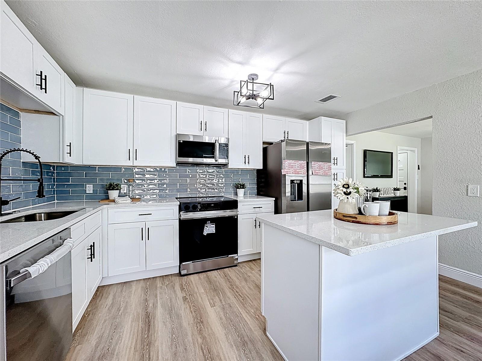 Image 24 of 55 For 3223 N Orange Ave