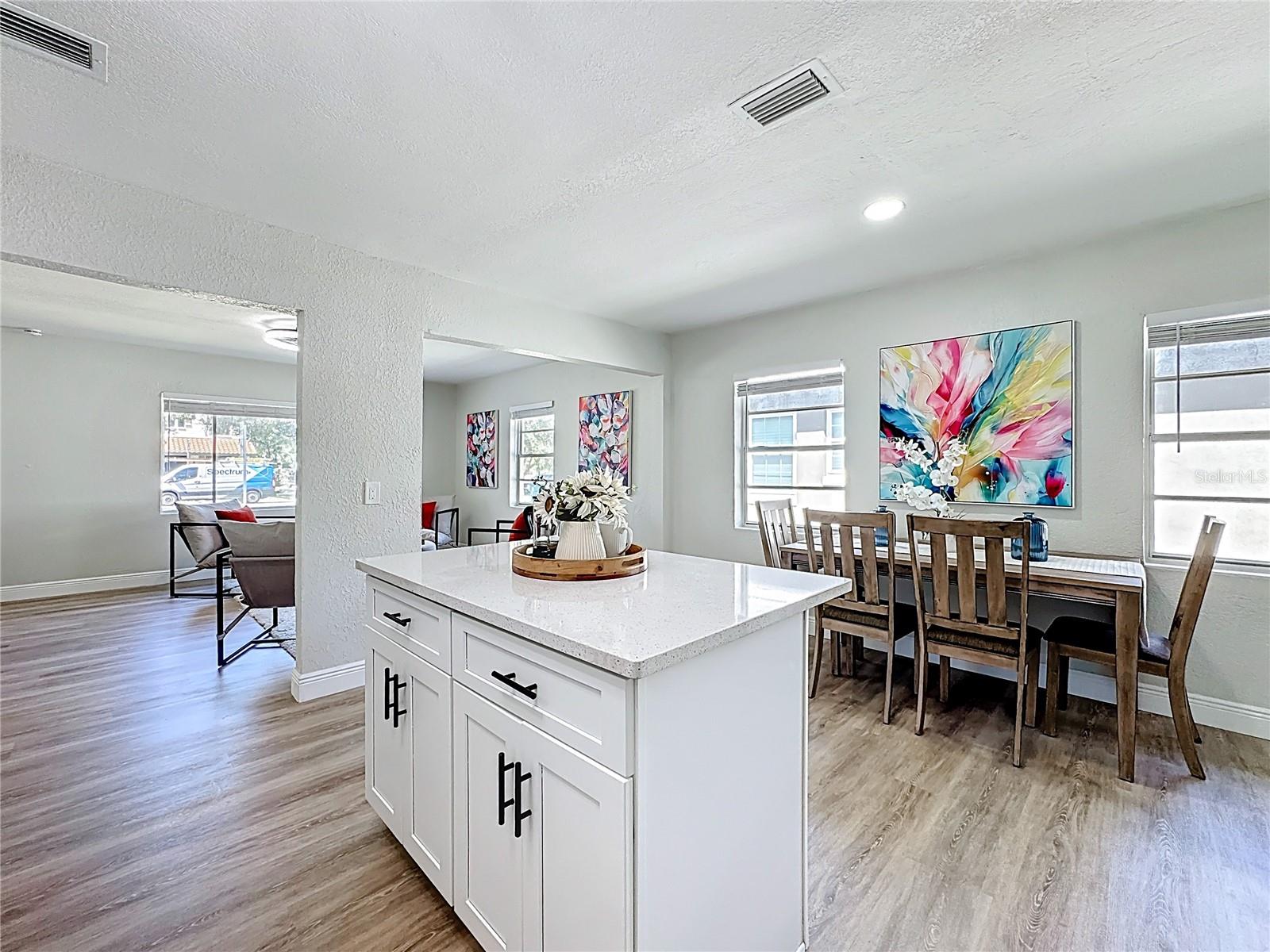 Image 27 of 55 For 3223 N Orange Ave