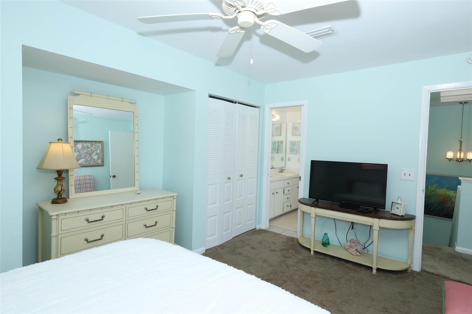 Image 25 of 55 For 3257 River Villa Way