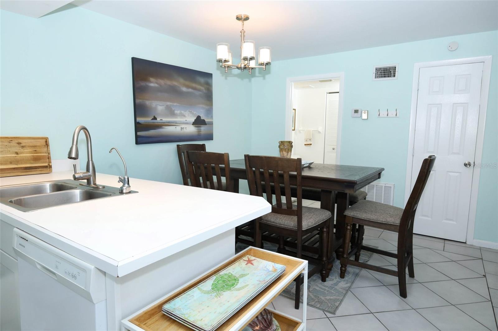 Image 9 of 55 For 3257 River Villa Way