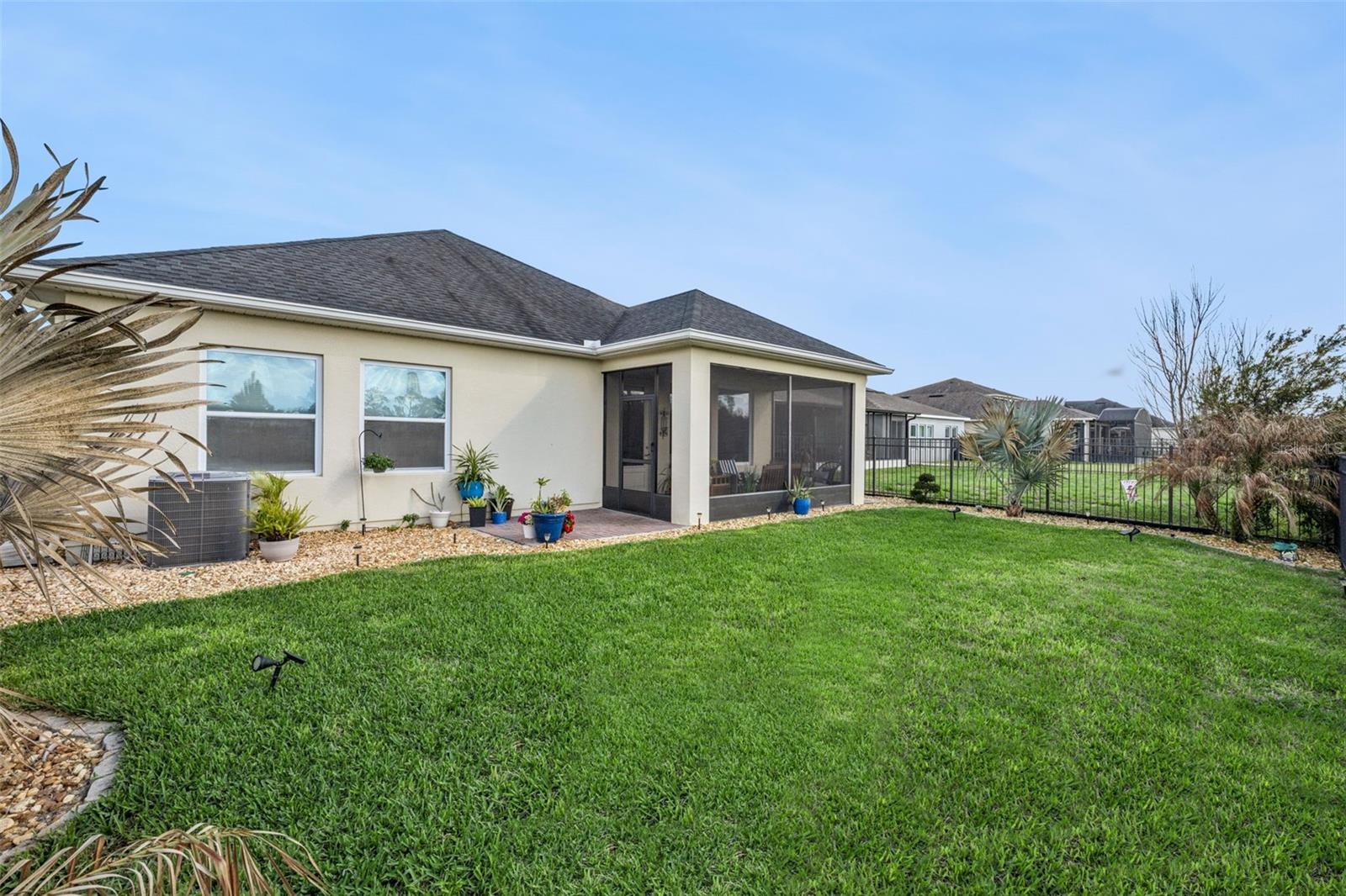 Image 43 of 72 For 2933 Marlberry Lane