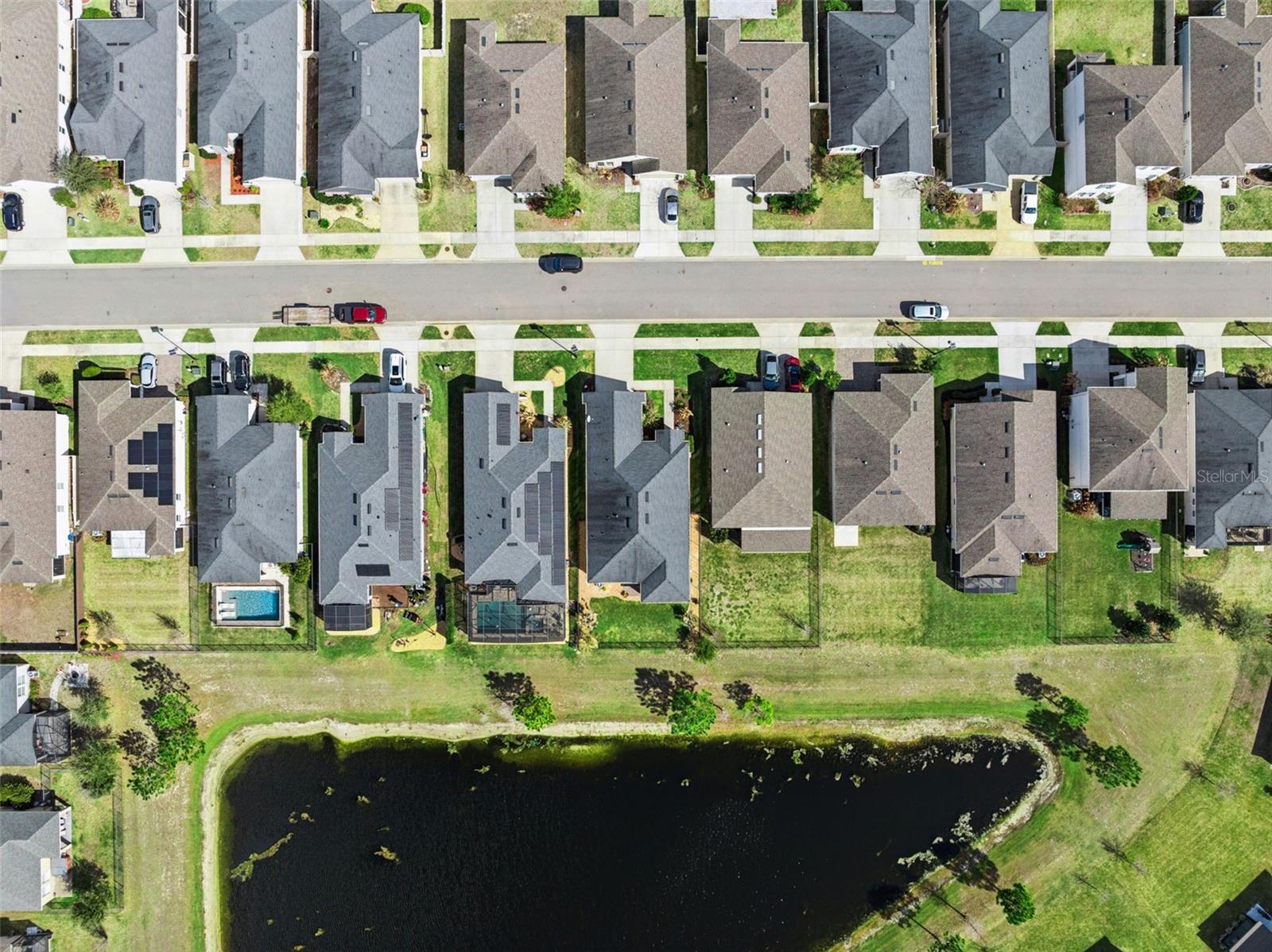 Image 47 of 72 For 2933 Marlberry Lane