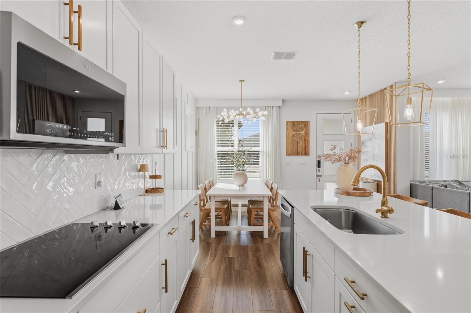 Image 12 of 40 For 16126 Parkwyn Street