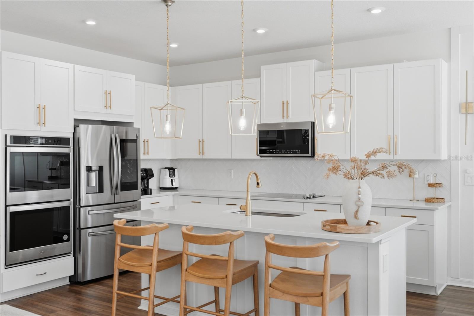 Image 13 of 40 For 16126 Parkwyn Street