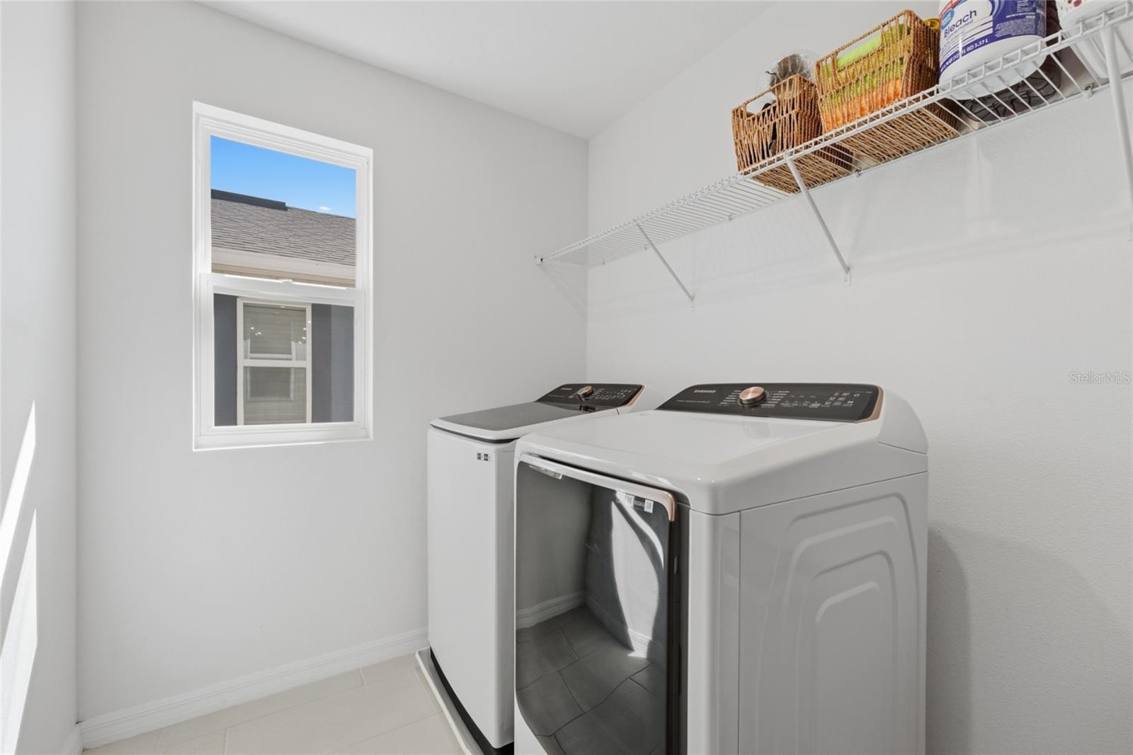 Image 29 of 40 For 16126 Parkwyn Street