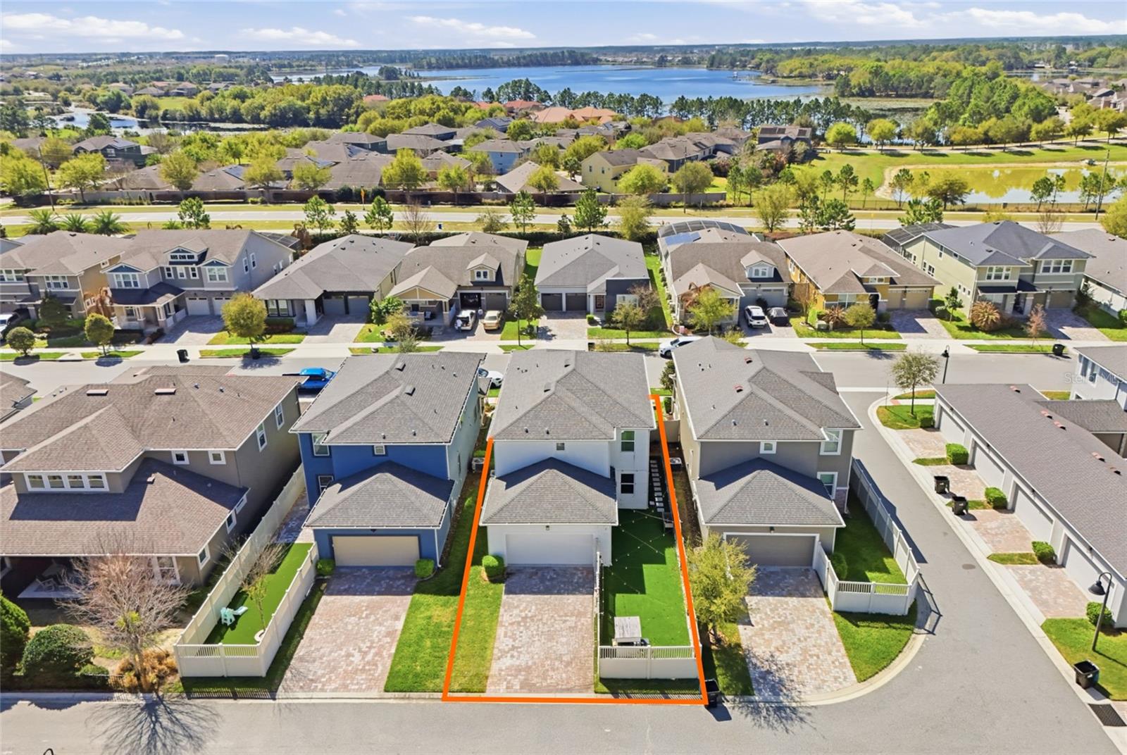 Image 3 of 40 For 16126 Parkwyn Street