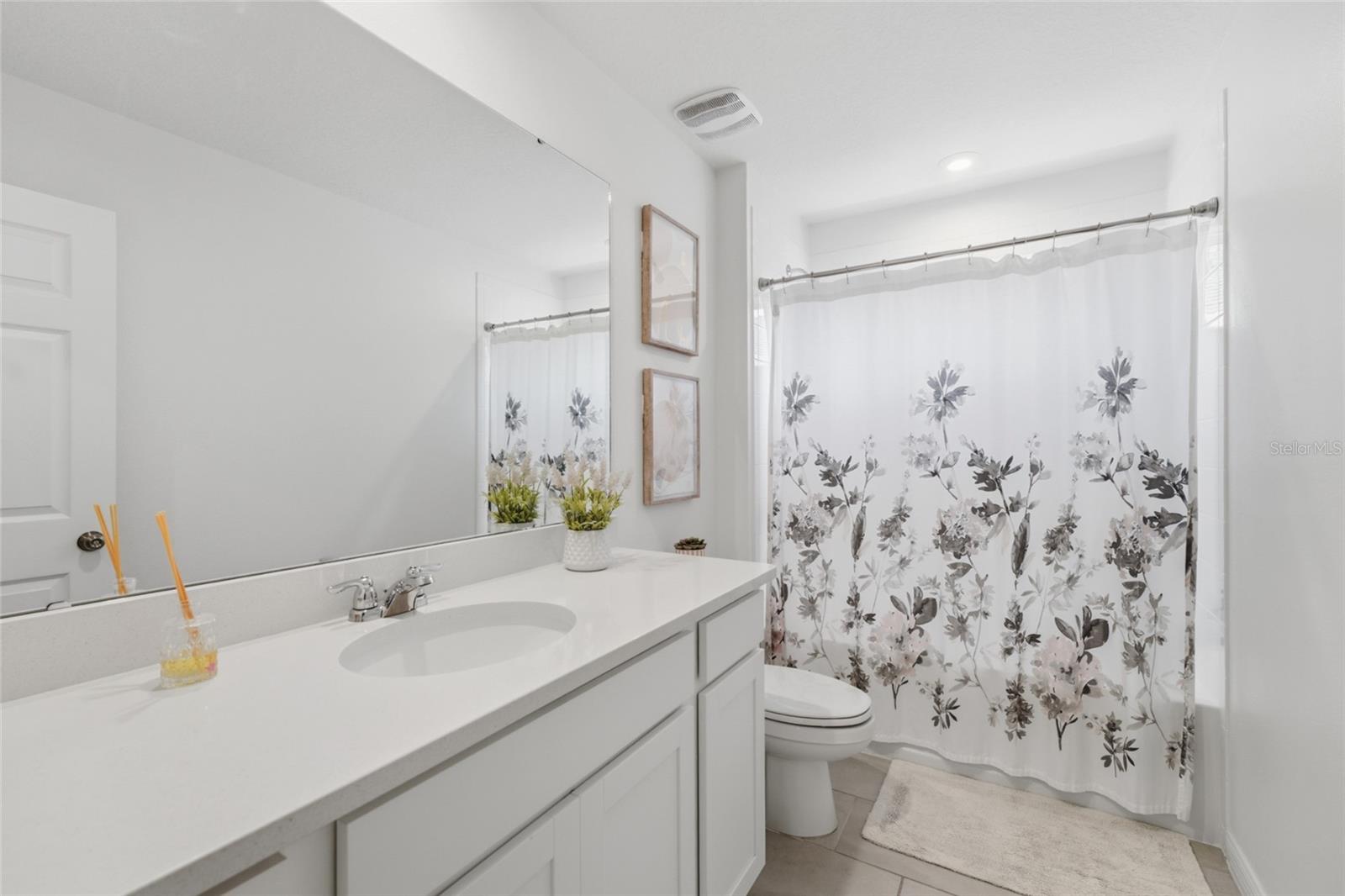 Image 31 of 40 For 16126 Parkwyn Street