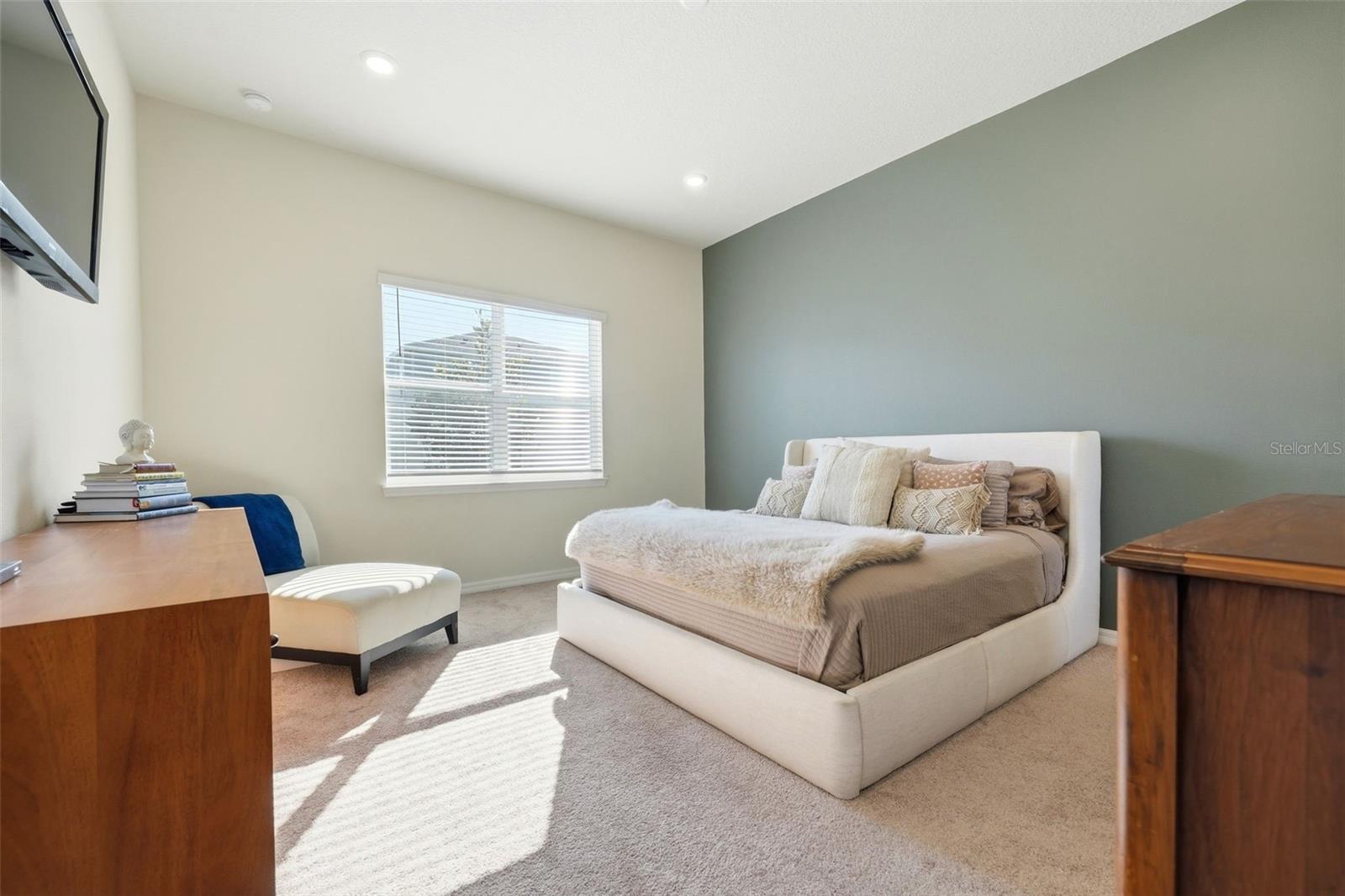 Image 11 of 39 For 10325 Parkview Reserve Lane