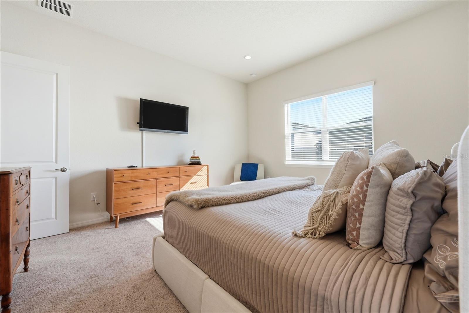 Image 12 of 39 For 10325 Parkview Reserve Lane