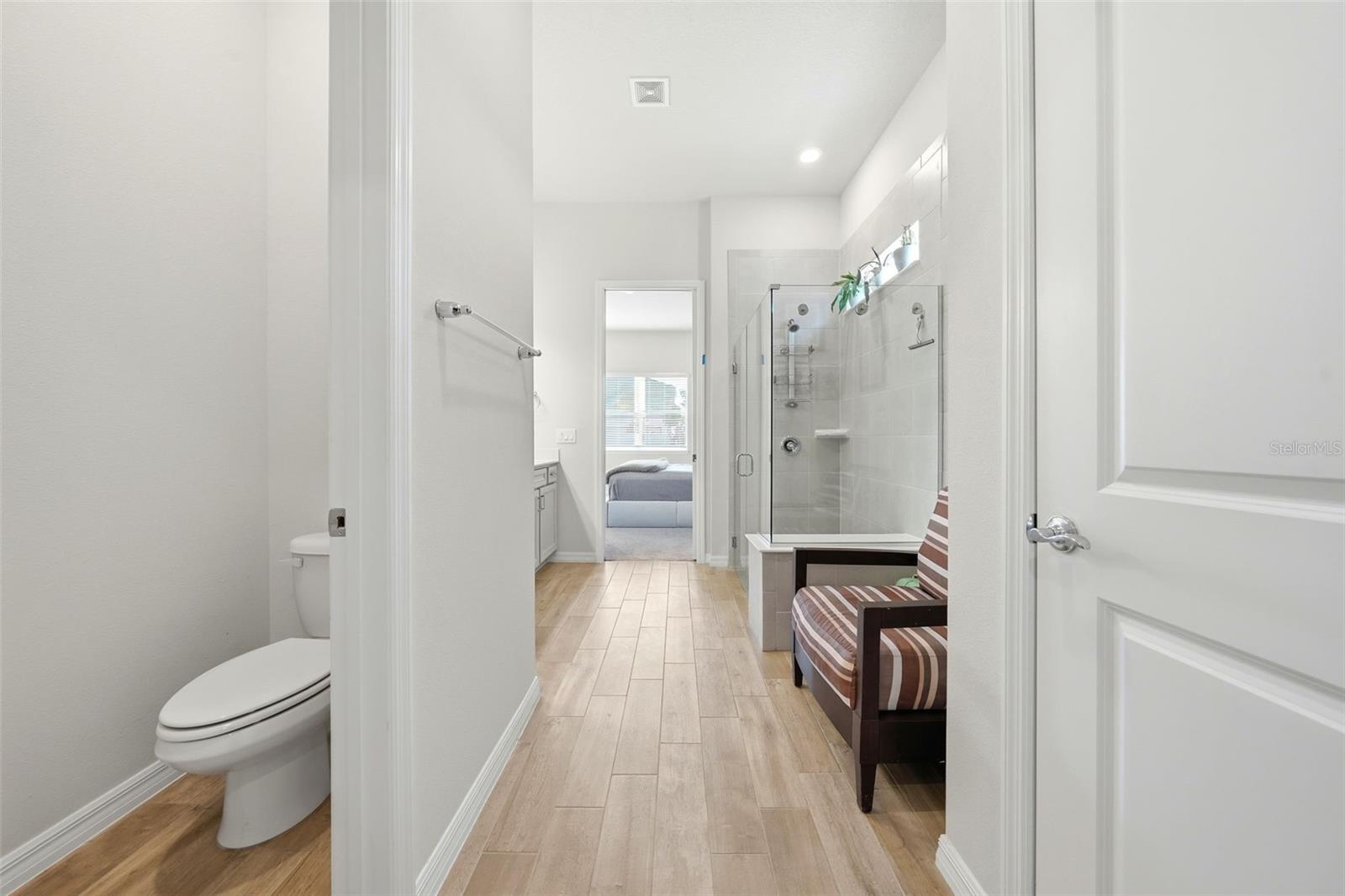 Image 15 of 39 For 10325 Parkview Reserve Lane