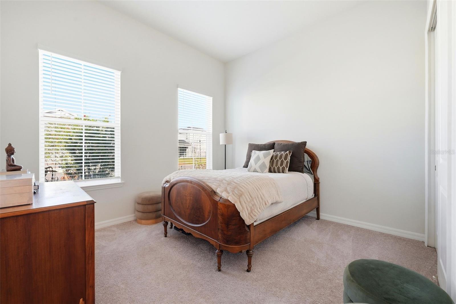 Image 18 of 39 For 10325 Parkview Reserve Lane