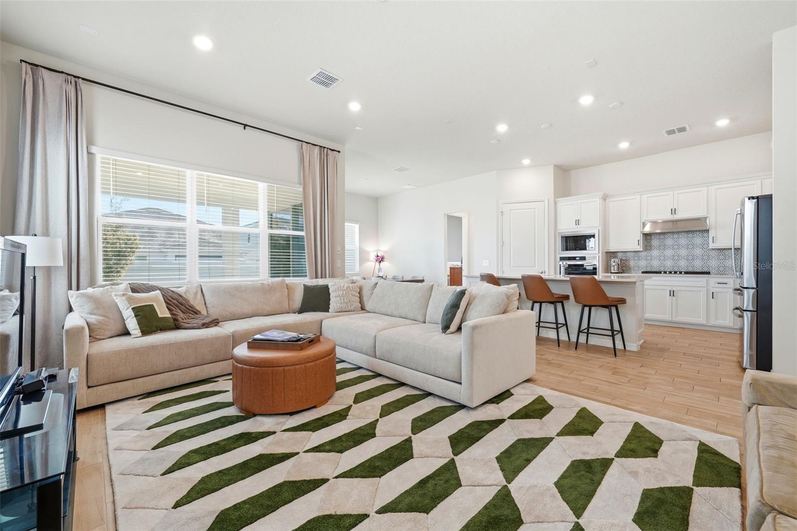 Image 3 of 39 For 10325 Parkview Reserve Lane