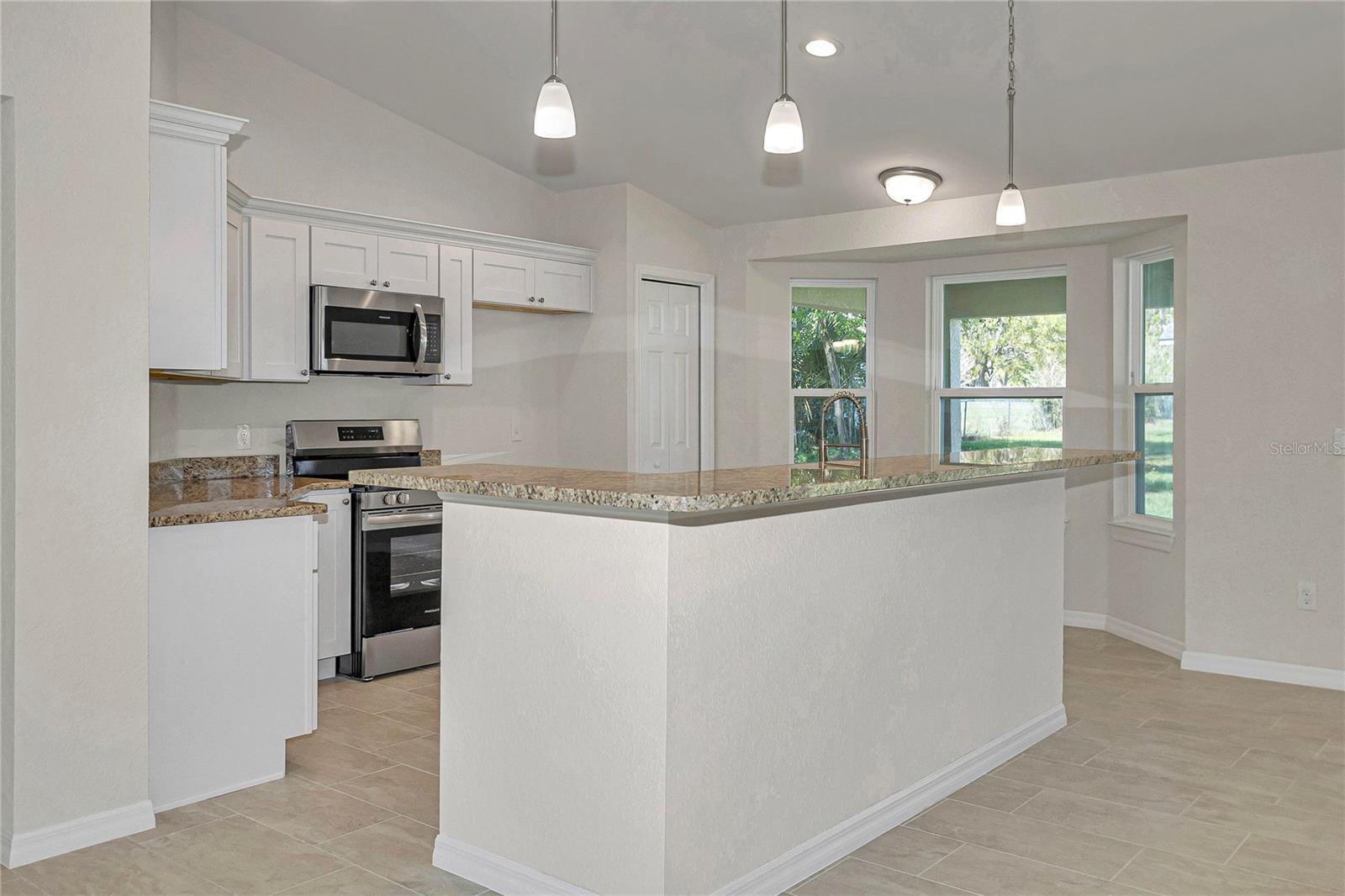 Image 12 of 42 For 8677 157th Place