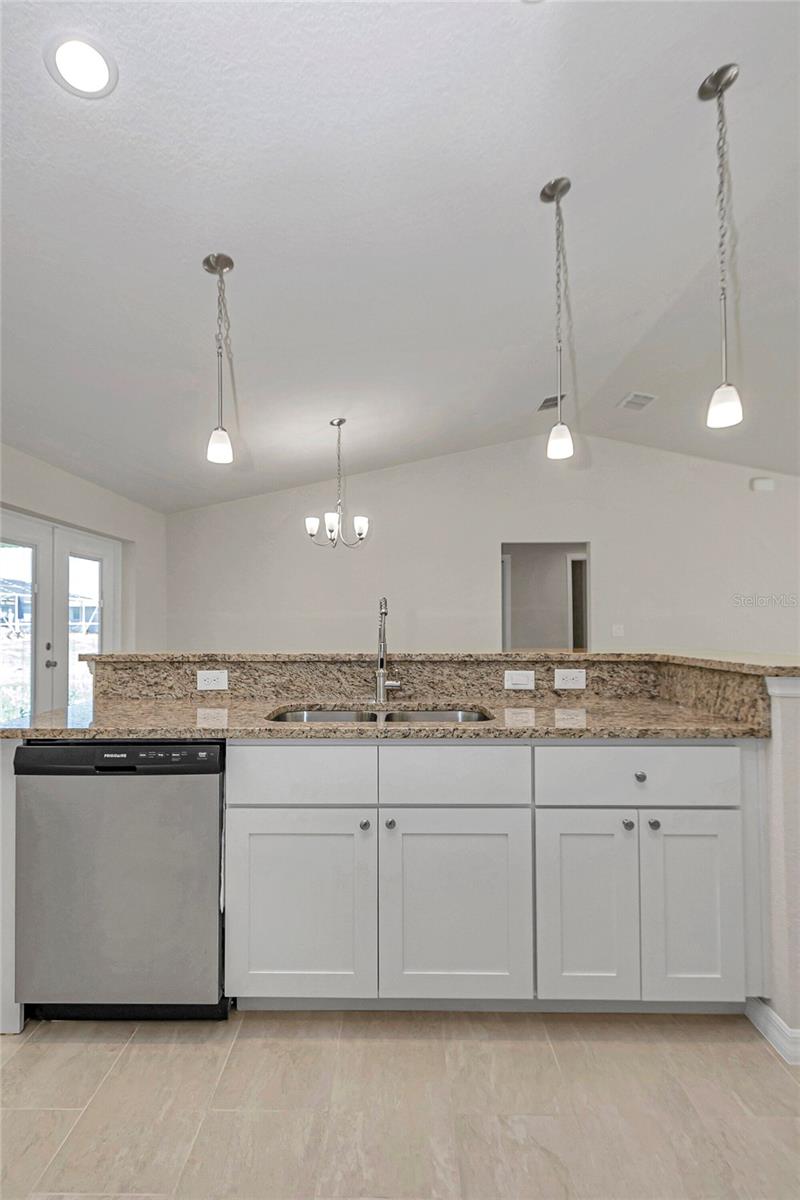 Image 18 of 42 For 8677 157th Place